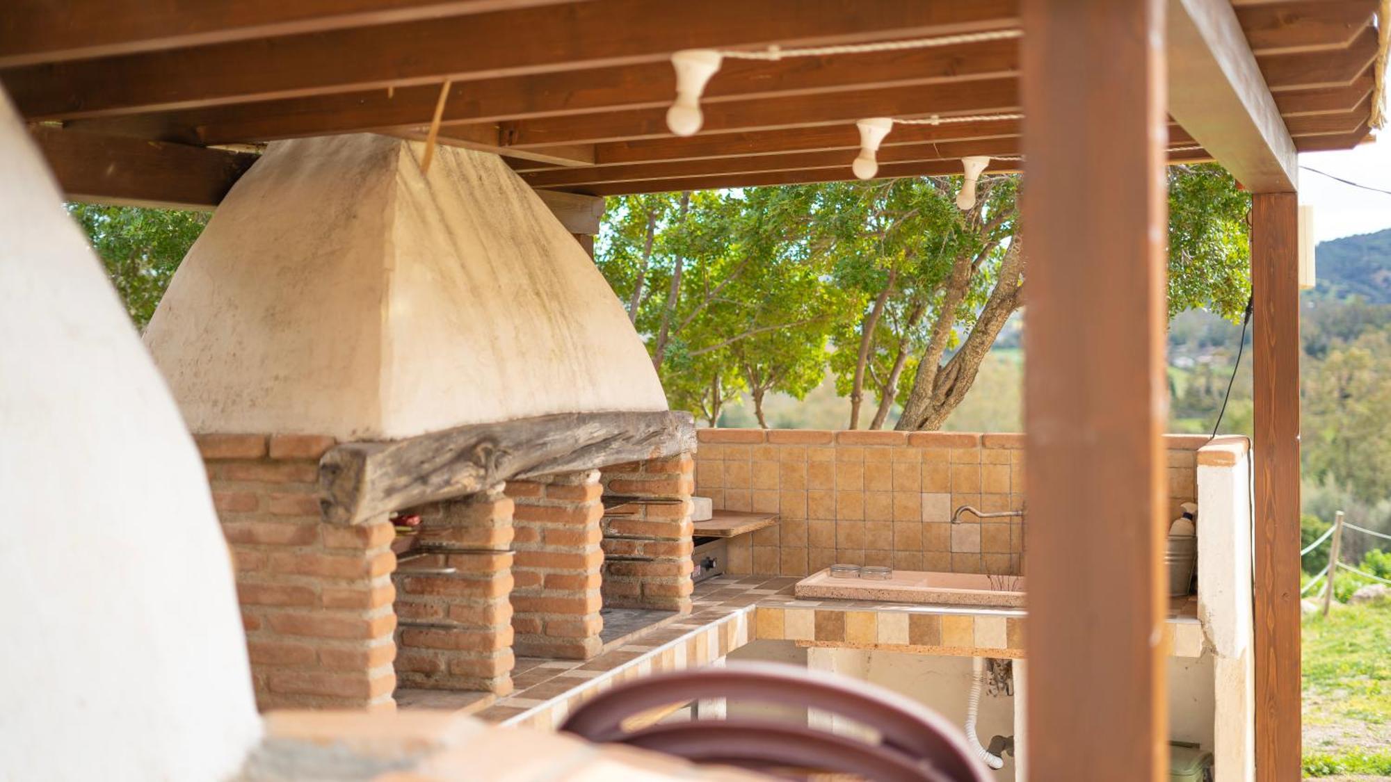 Hotel Essenza Di Mirto La Caletta Ngoại thất bức ảnh