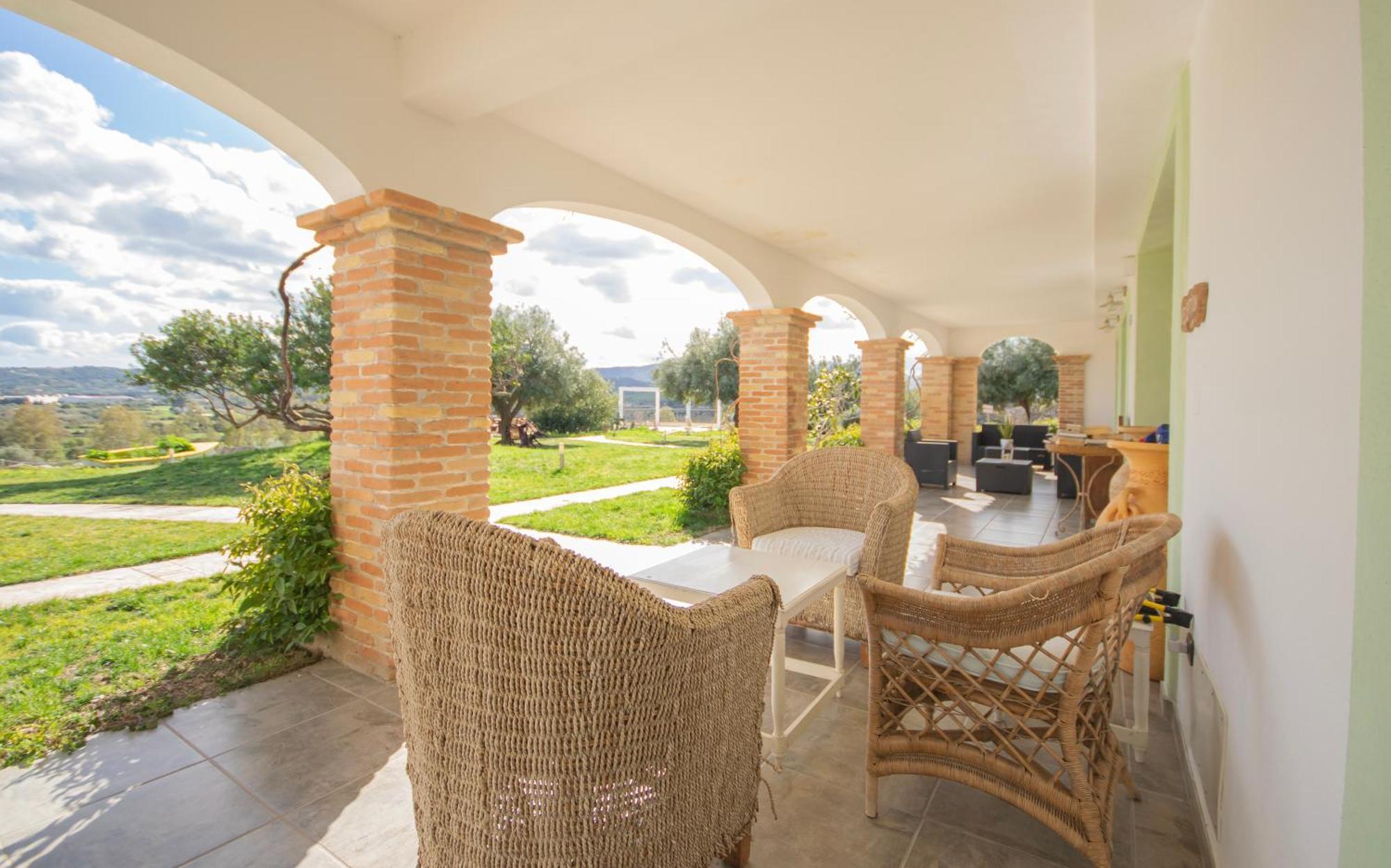 Hotel Essenza Di Mirto La Caletta Ngoại thất bức ảnh